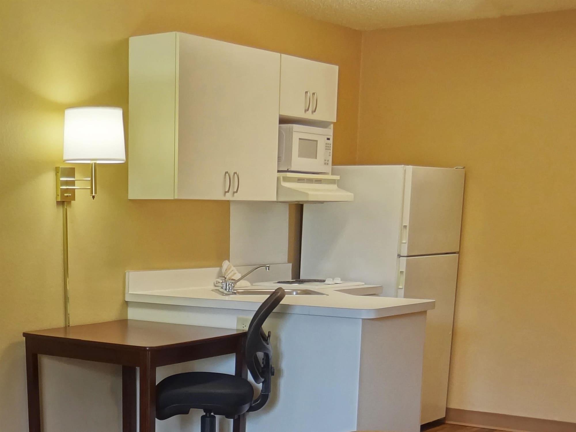 Extended Stay America Select Suites - Roanoke - Airport Exterior foto