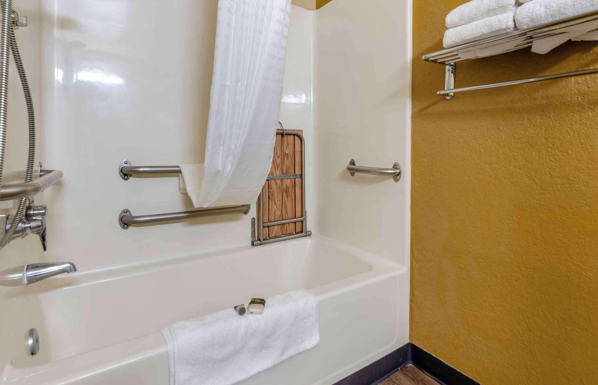 Extended Stay America Select Suites - Roanoke - Airport Exterior foto