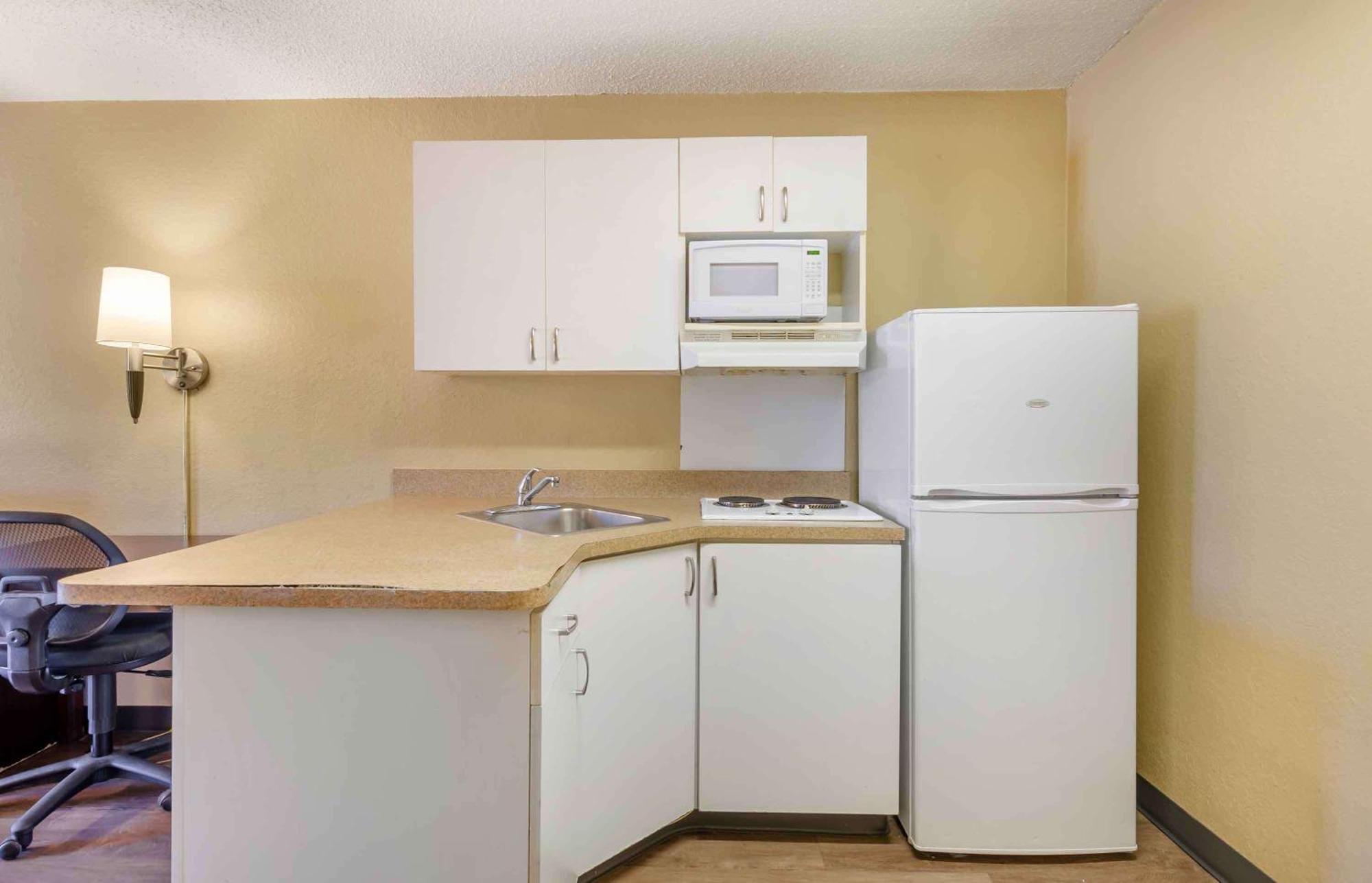 Extended Stay America Select Suites - Roanoke - Airport Exterior foto